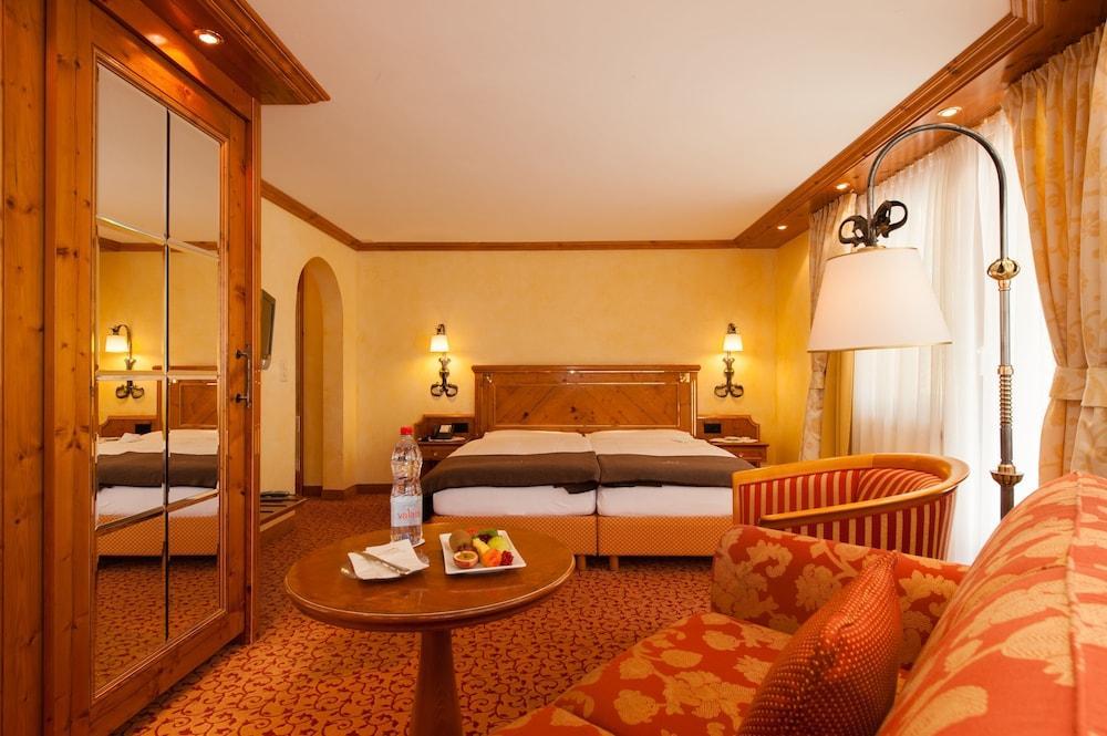 Relais & Chateaux Schoenegg Церматт Екстер'єр фото